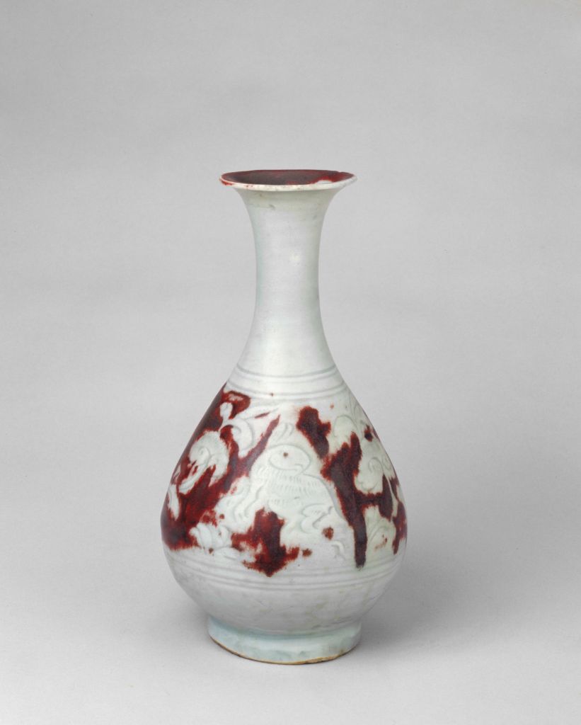 图片[1]-Jingdezhen kiln underglaze red flower rabbit pattern jade pot spring bottle-China Archive